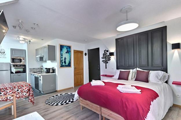 Les Suites Fenelon Le Cateau-Cambresis ภายนอก รูปภาพ