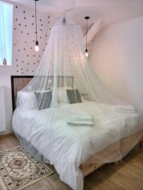 Les Suites Fenelon Le Cateau-Cambresis ภายนอก รูปภาพ