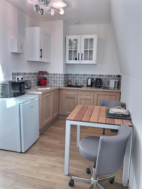 Les Suites Fenelon Le Cateau-Cambresis ภายนอก รูปภาพ