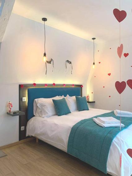 Les Suites Fenelon Le Cateau-Cambresis ภายนอก รูปภาพ